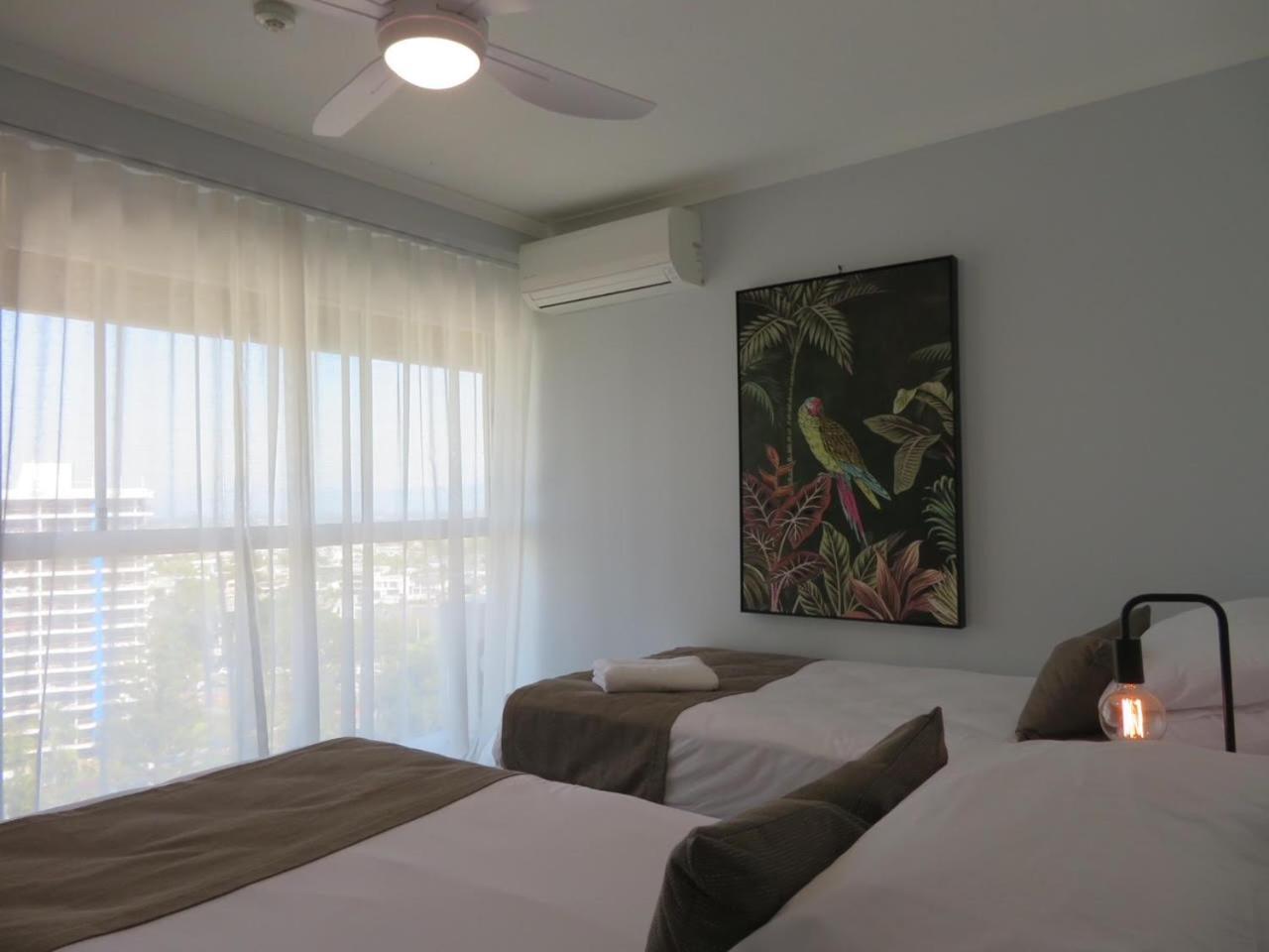 Surfers Beachside Holiday Apartments Голд-Кост Экстерьер фото